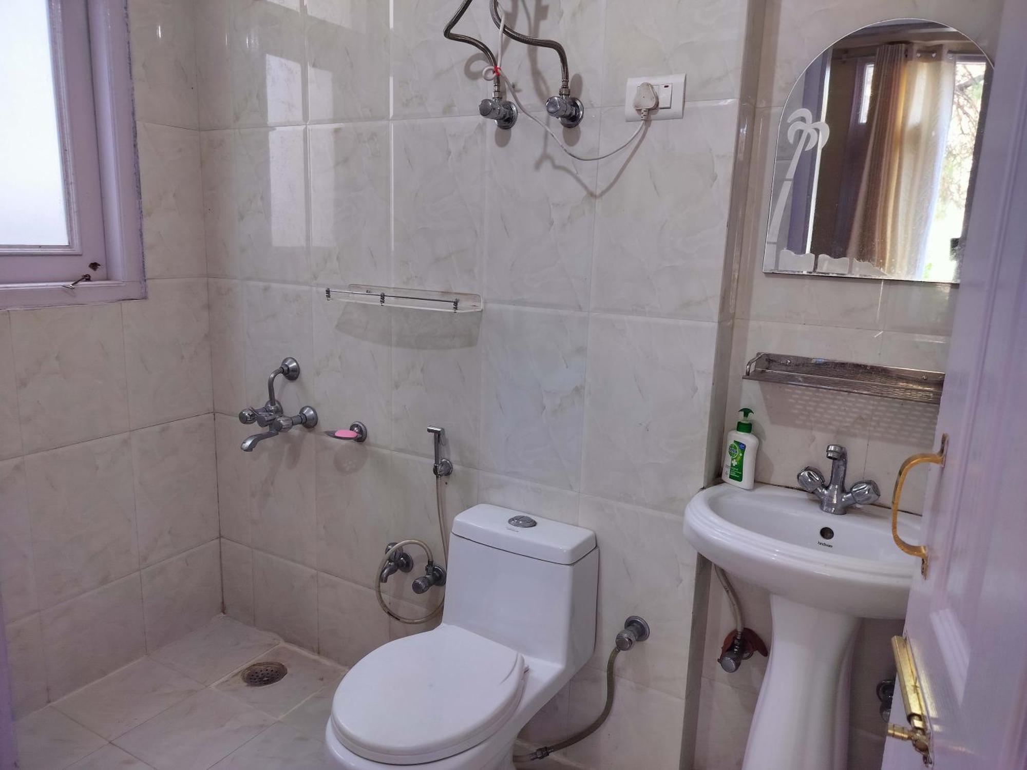 Shimla Vibes B & B Free Pick And Drop From Isbt Shimla Bagian luar foto